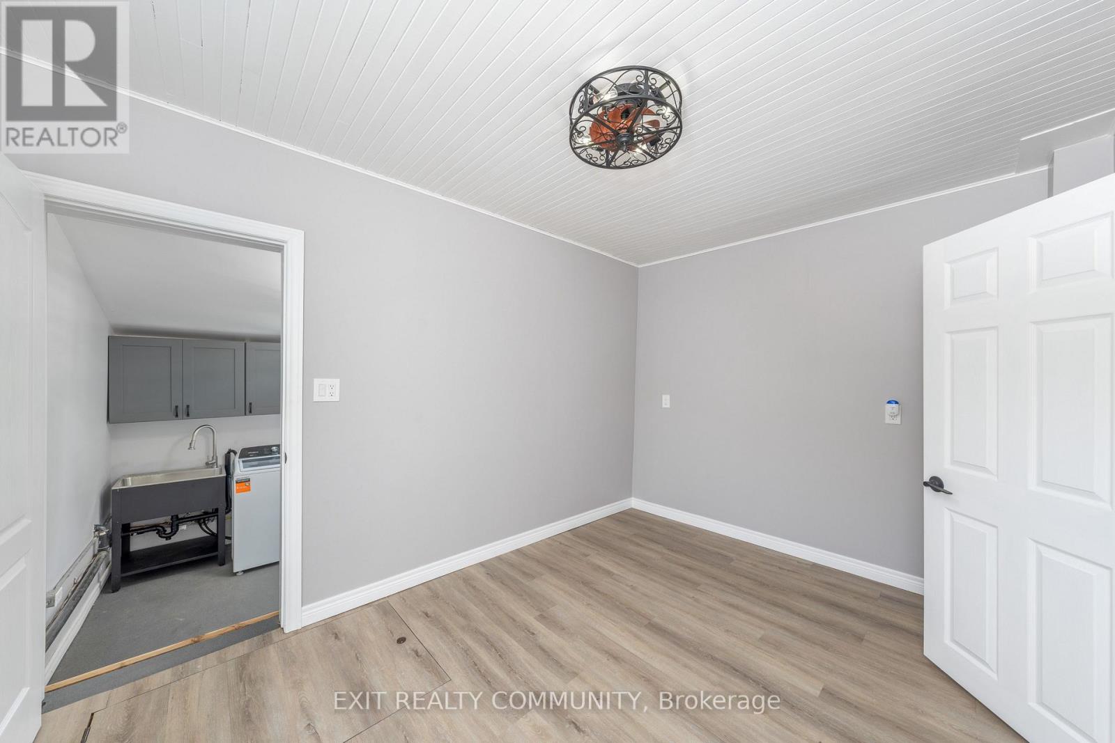 6594 James Street, Brooke-Alvinston, Ontario  N0N 1K0 - Photo 18 - X13689260