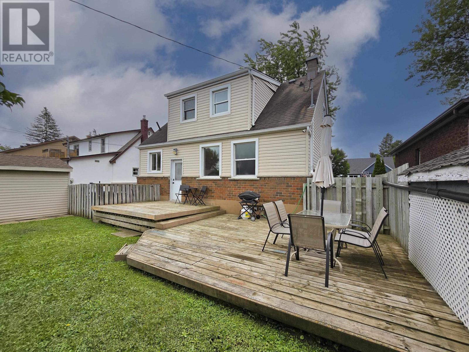 2035 Hamilton Ave, Thunder Bay, Ontario  P7E 4Y3 - Photo 44 - TB2602406