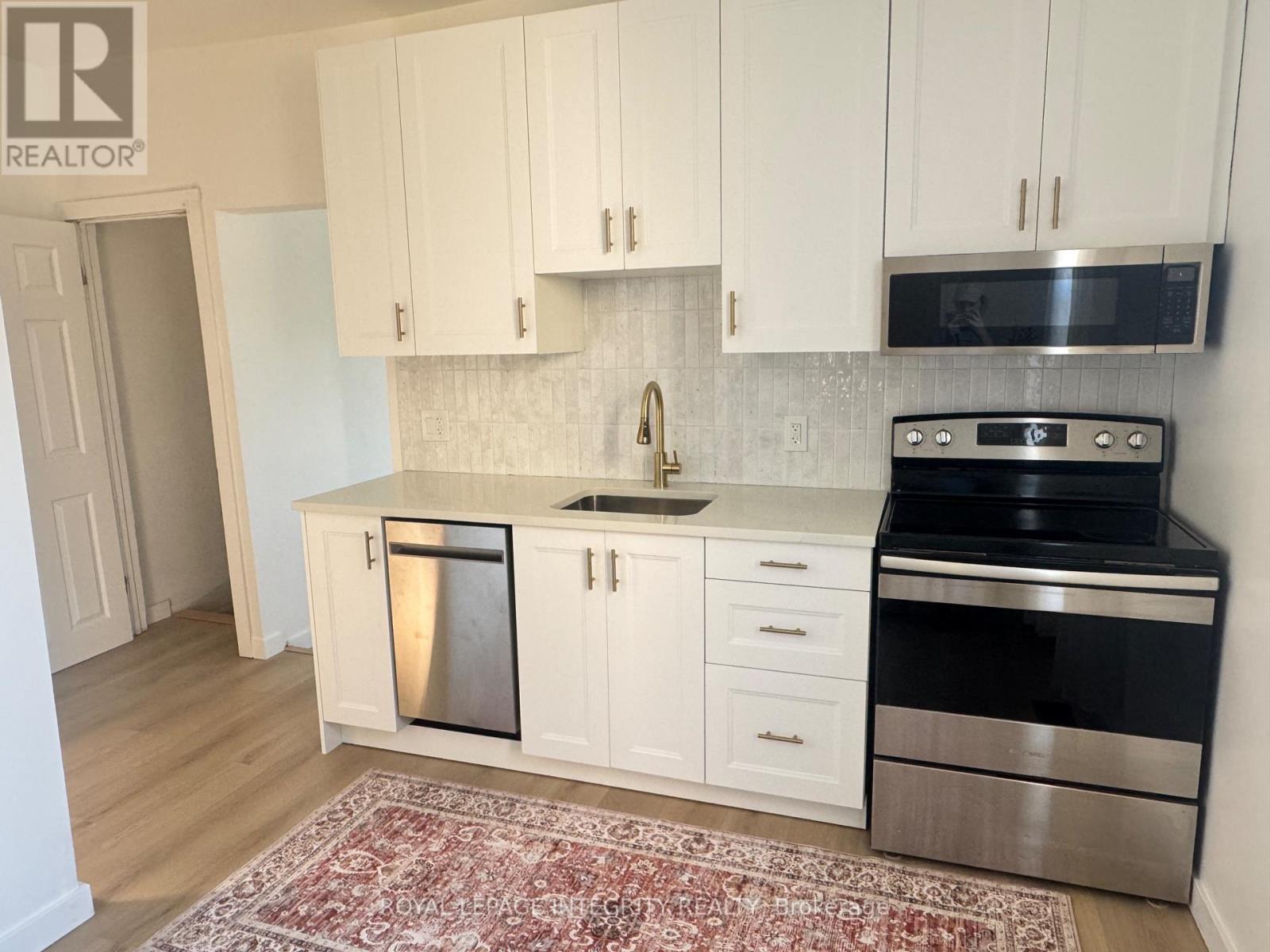 1 - 920 Gladstone Avenue, Ottawa, Ontario  K1R 6Y4 - Photo 5 - X13689140