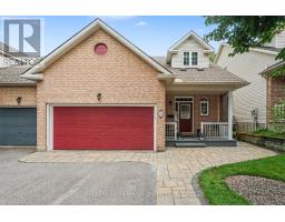 39 FOULIS CRESCENT, Ottawa, Ontario
