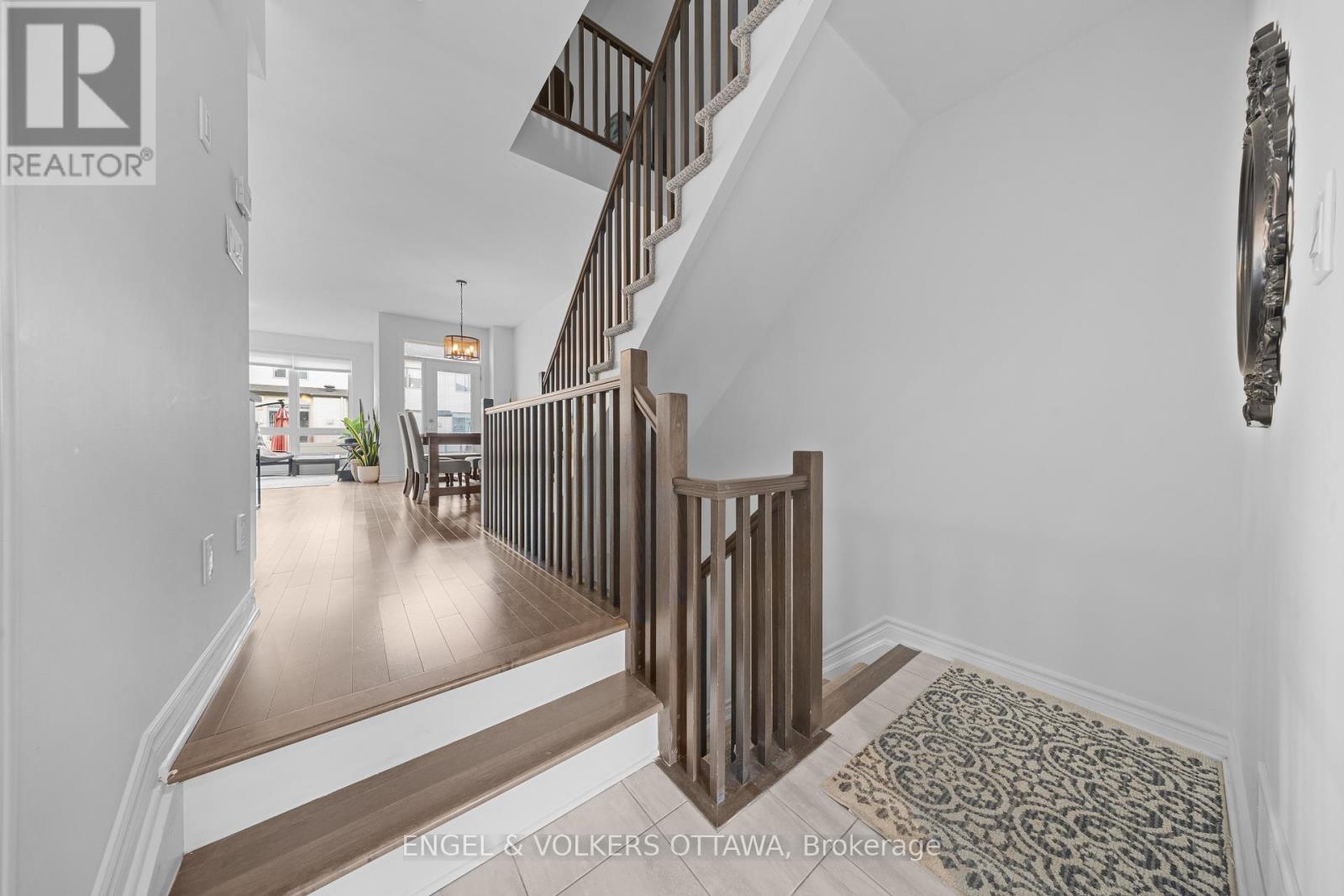 519 Borbridge Avenue, Ottawa, Ontario K4M 0J1 - Photo 3 - X13689282