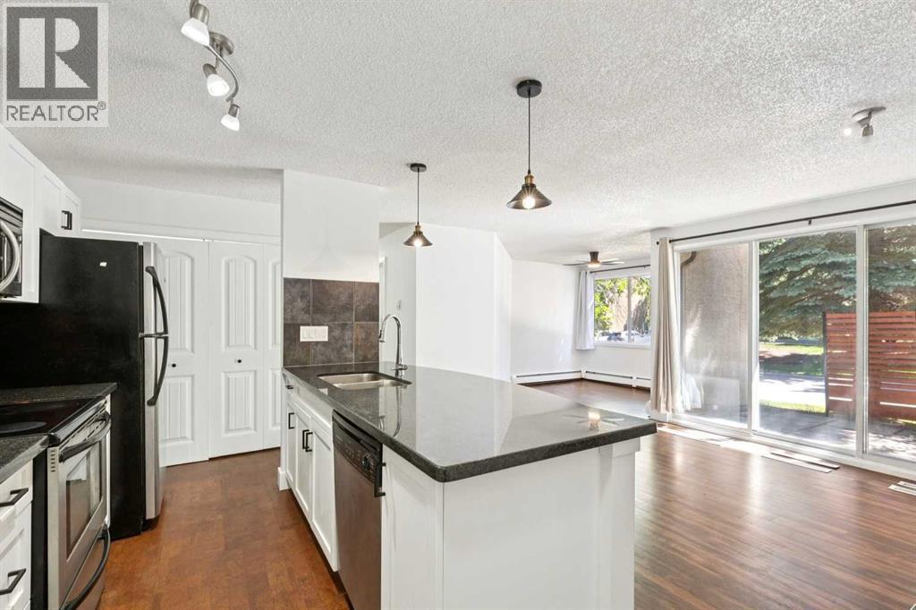 2, 219 Village Terrace SW, Calgary, Alberta  T3H 2L4 - Photo 6 - A2325948