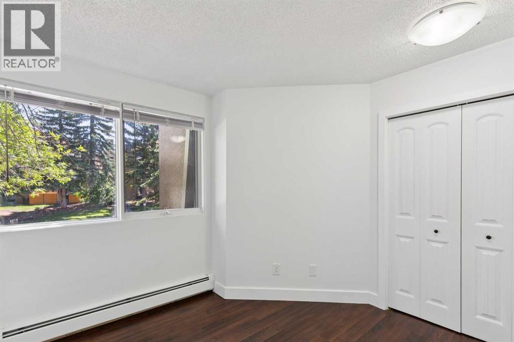 2, 219 Village Terrace SW, Calgary, Alberta  T3H 2L4 - Photo 11 - A2325948