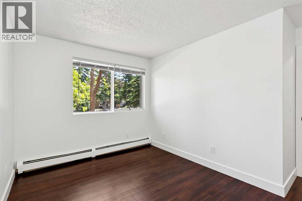 2, 219 Village Terrace SW, Calgary, Alberta  T3H 2L4 - Photo 12 - A2325948