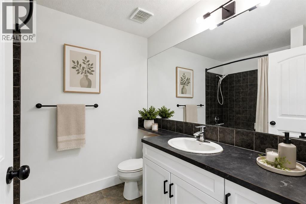 2, 219 Village Terrace SW, Calgary, Alberta  T3H 2L4 - Photo 16 - A2325948