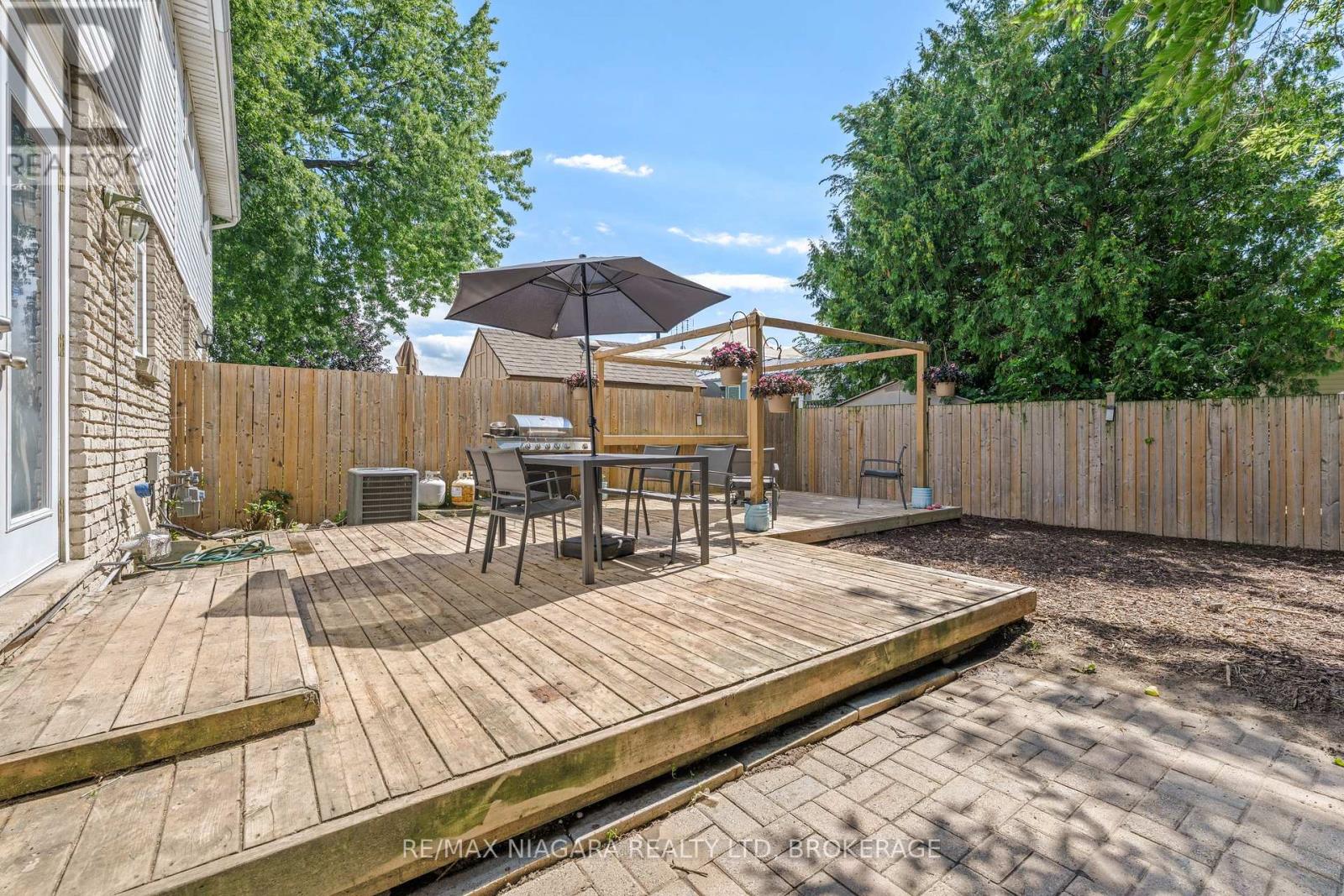 38 Mccordick Drive, St. Catharines, Ontario L2N 6S3 - Photo 2 - X13689152