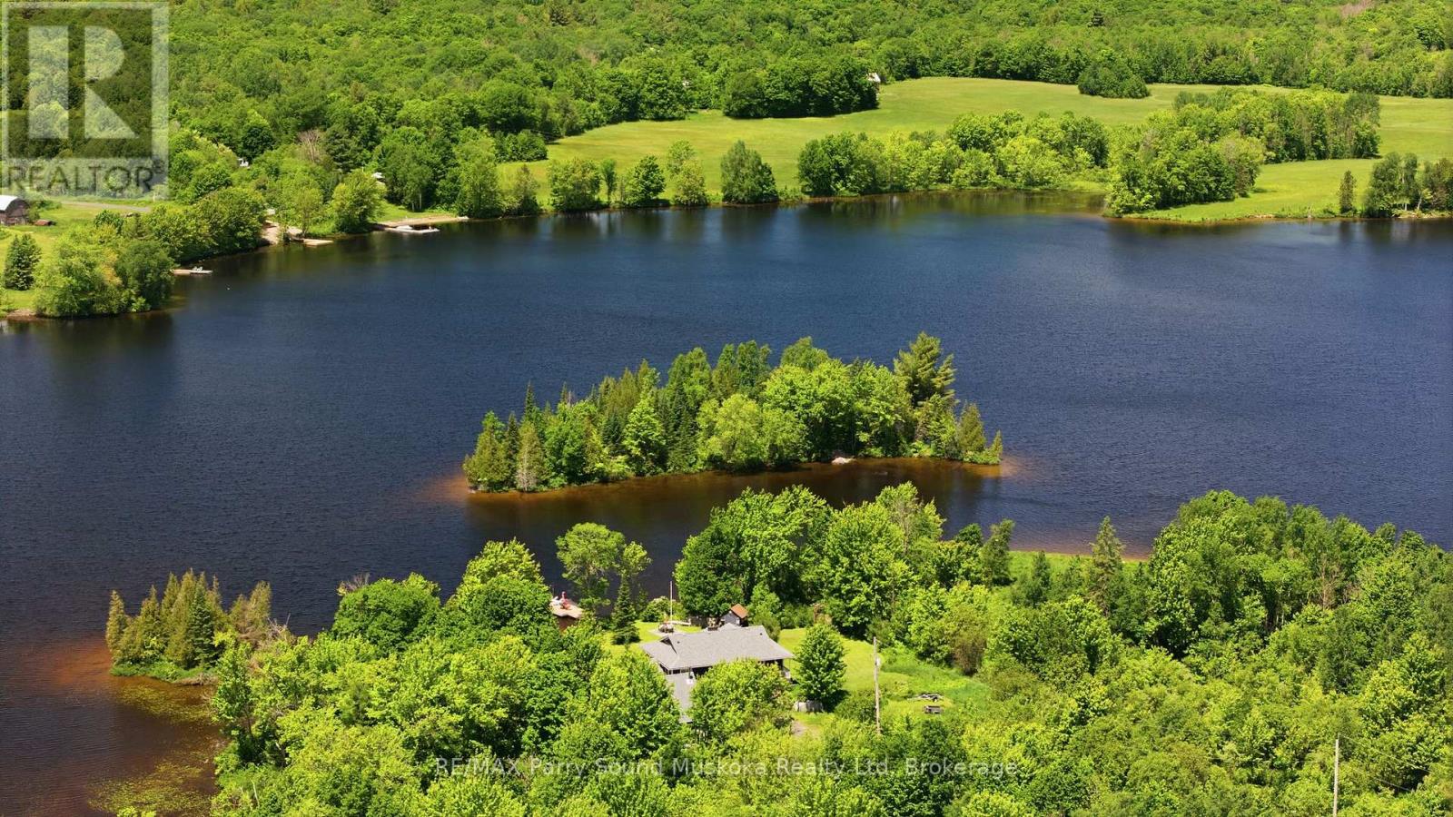 0 Island, Mckellar, Ontario P0G 1C0 - Photo 8 - X12916332