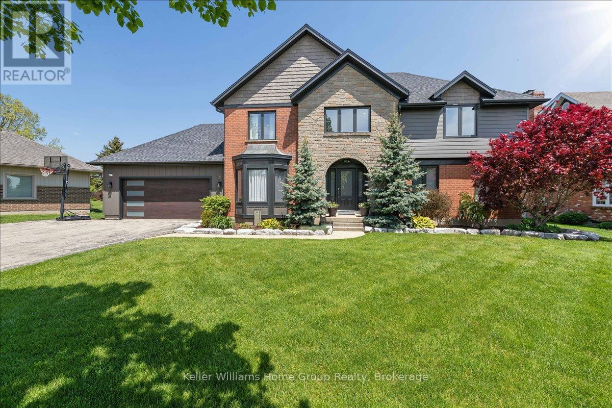 8 STONEFIELD DRIVE, Woolwich, Ontario