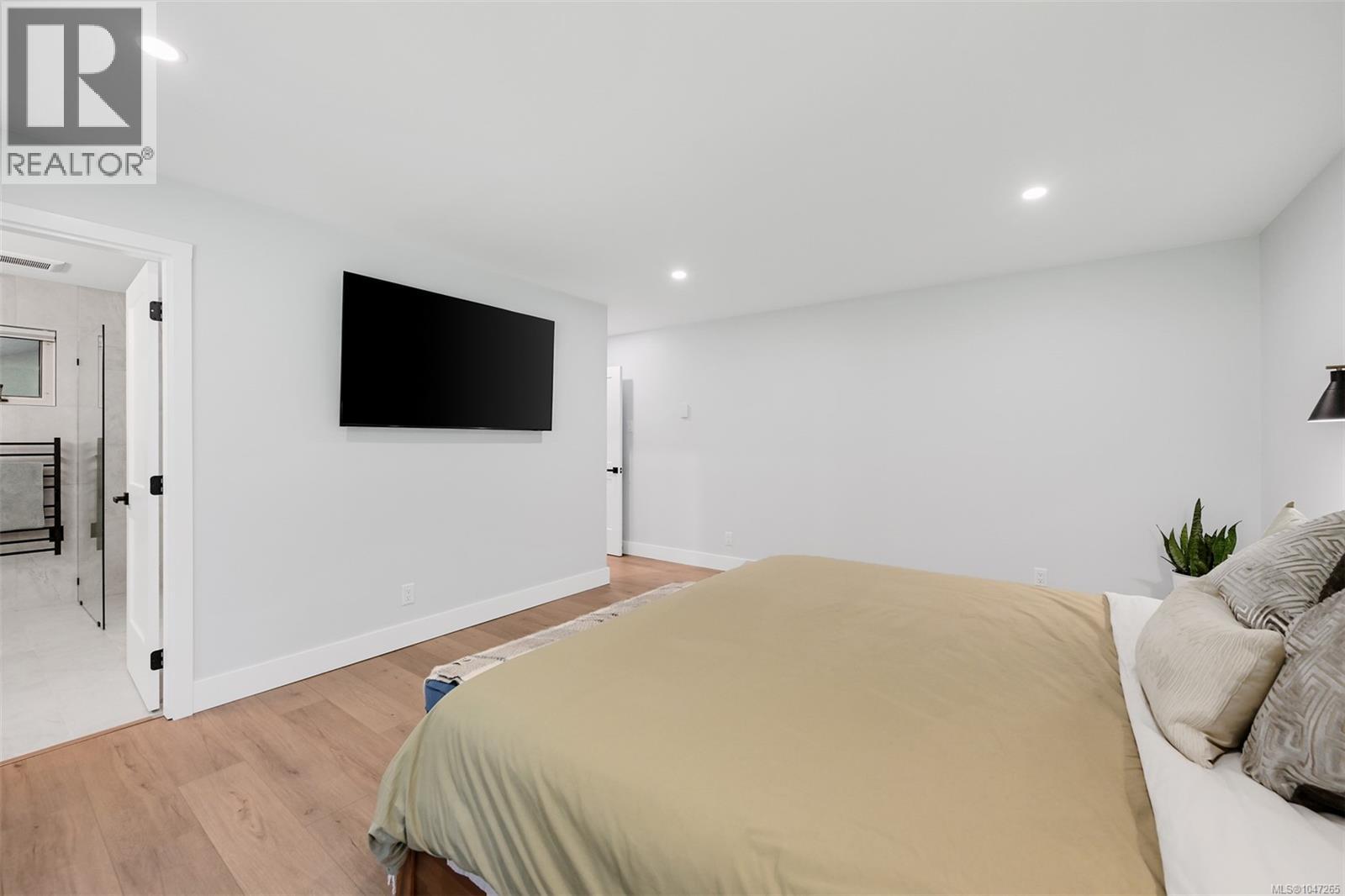 978 Fir Tree Glen, Saanich, British Columbia  V8X 5B7 - Photo 46 - 1047265