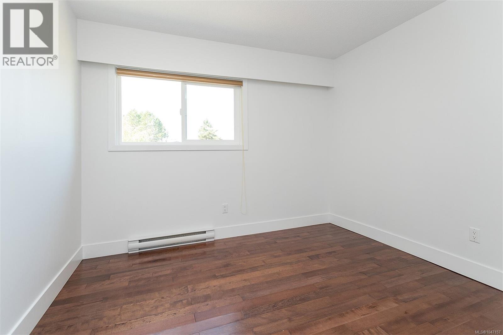 1822 Fairhurst Ave, Saanich, British Columbia  V8N 1P4 - Photo 19 - 1047157