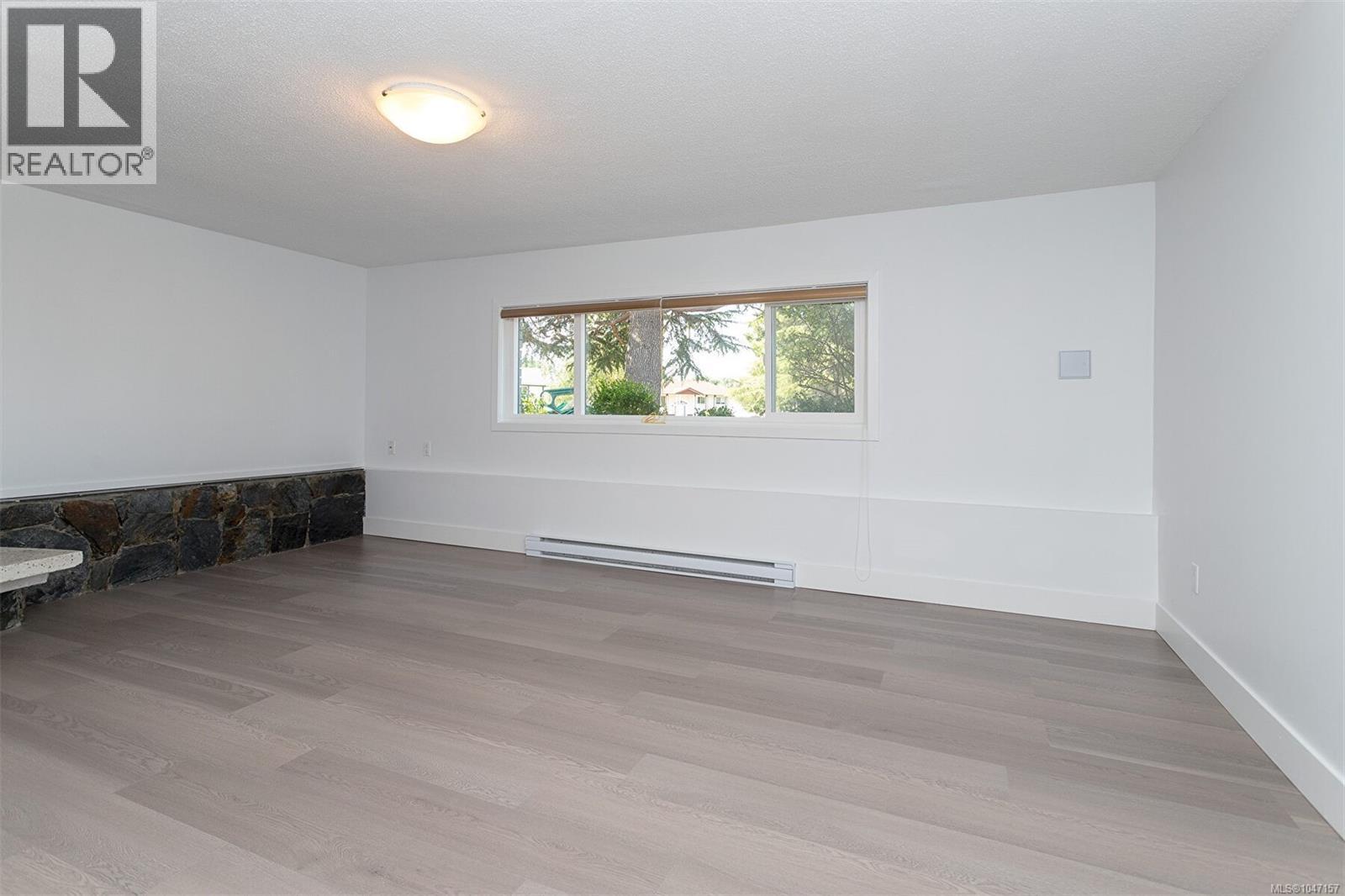 1822 Fairhurst Ave, Saanich, British Columbia  V8N 1P4 - Photo 27 - 1047157