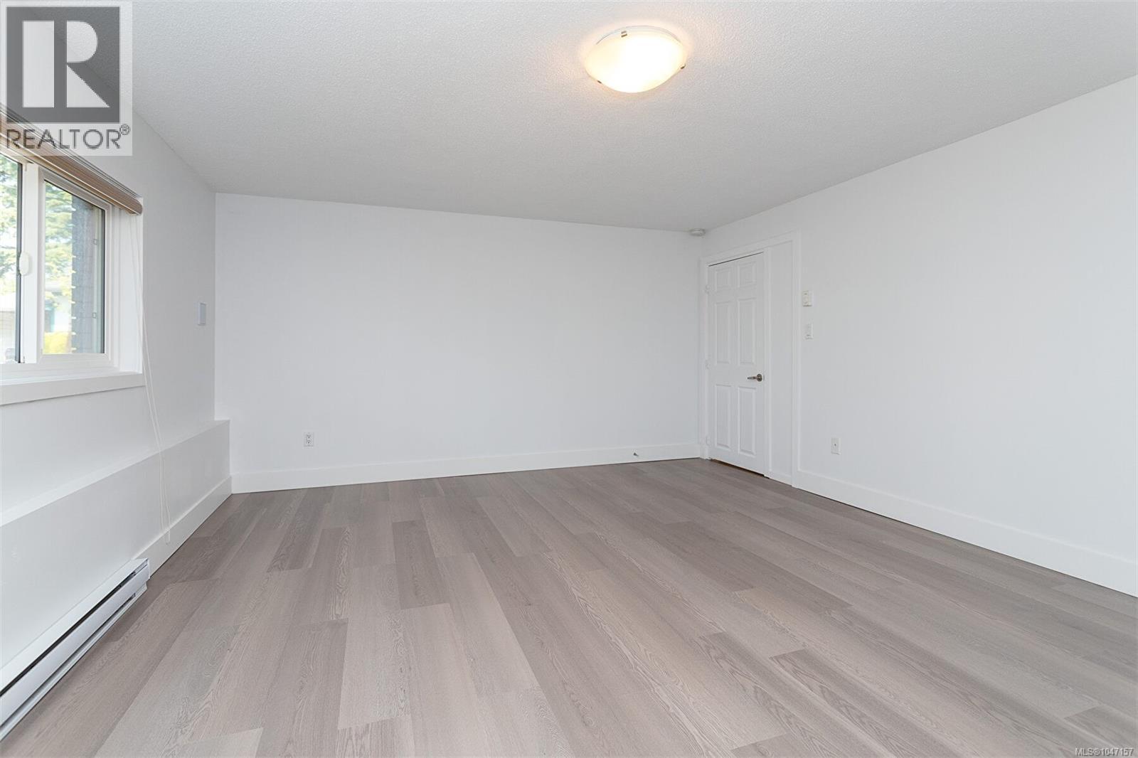 1822 Fairhurst Ave, Saanich, British Columbia  V8N 1P4 - Photo 28 - 1047157