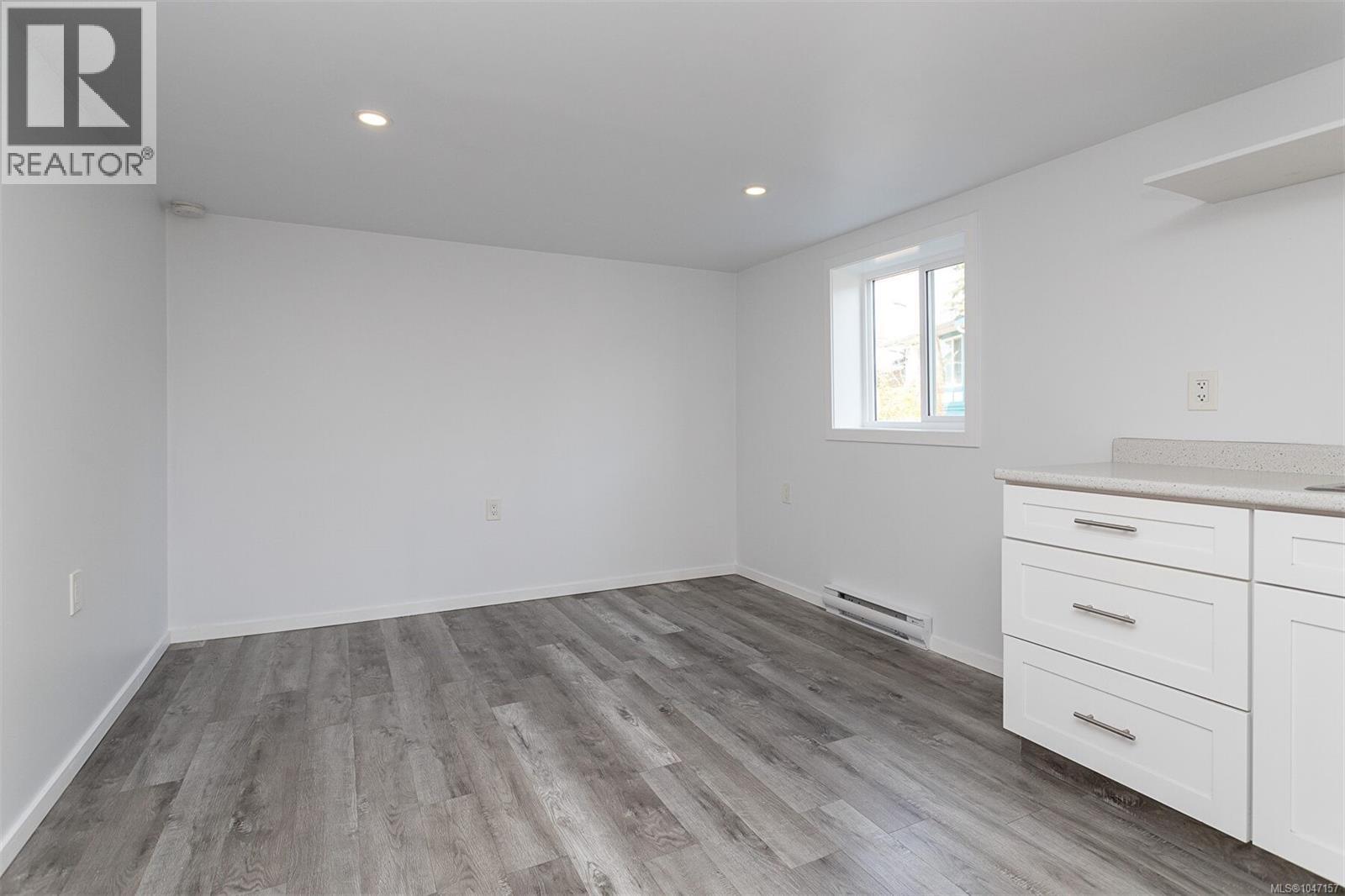 1822 Fairhurst Ave, Saanich, British Columbia  V8N 1P4 - Photo 29 - 1047157