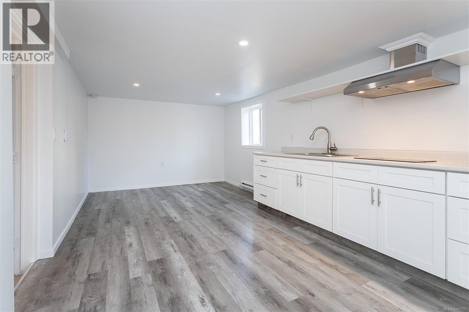 1822 Fairhurst Ave, Saanich, British Columbia  V8N 1P4 - Photo 31 - 1047157
