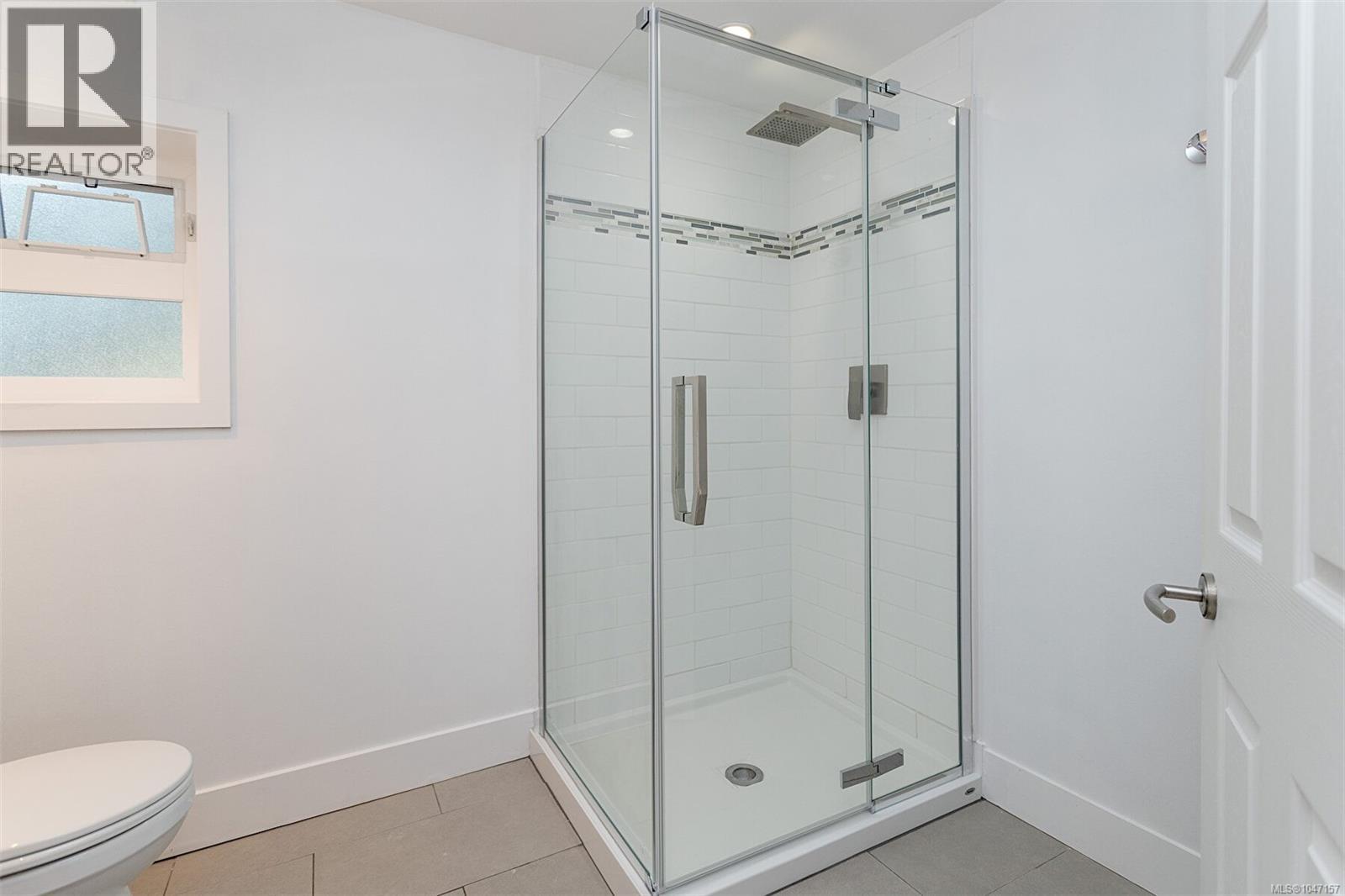 1822 Fairhurst Ave, Saanich, British Columbia  V8N 1P4 - Photo 35 - 1047157