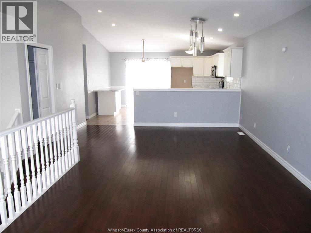1495 Clover Ave, Windsor, Ontario  N8P 1R2 - Photo 5 - 26020195