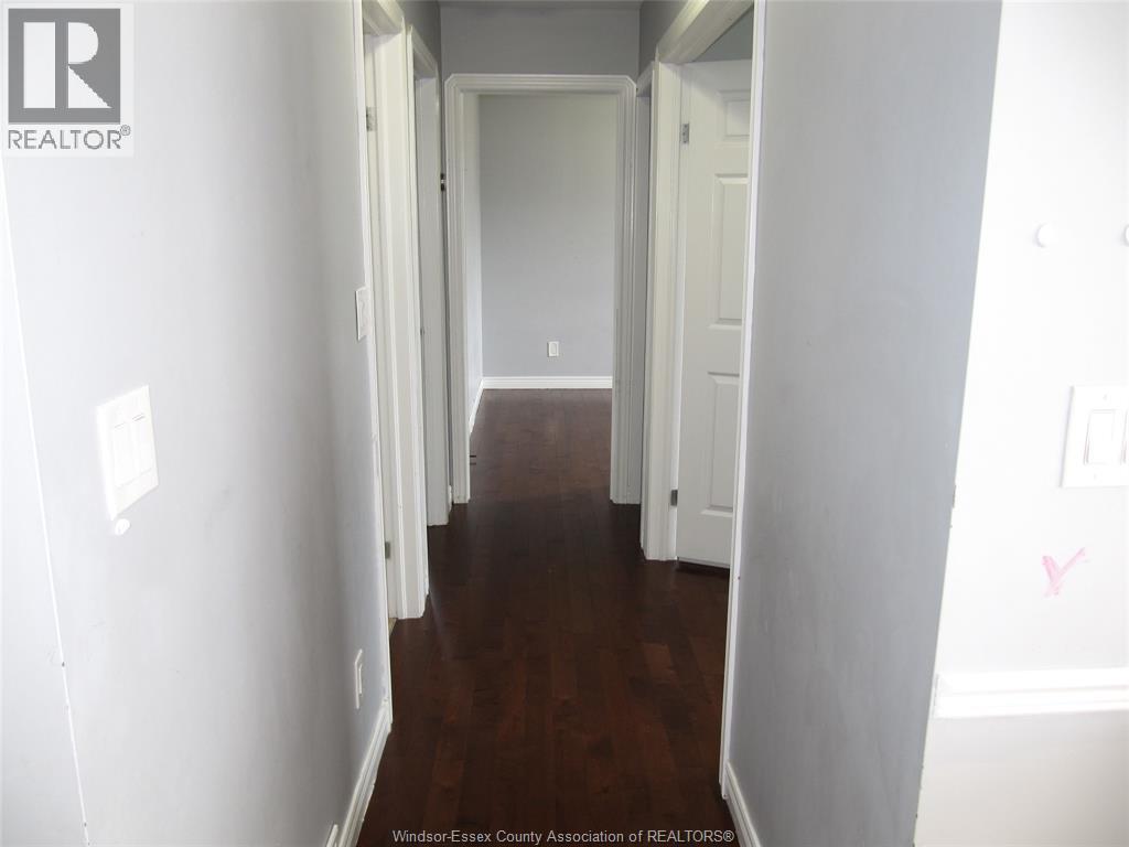 1495 Clover Ave, Windsor, Ontario  N8P 1R2 - Photo 9 - 26020195