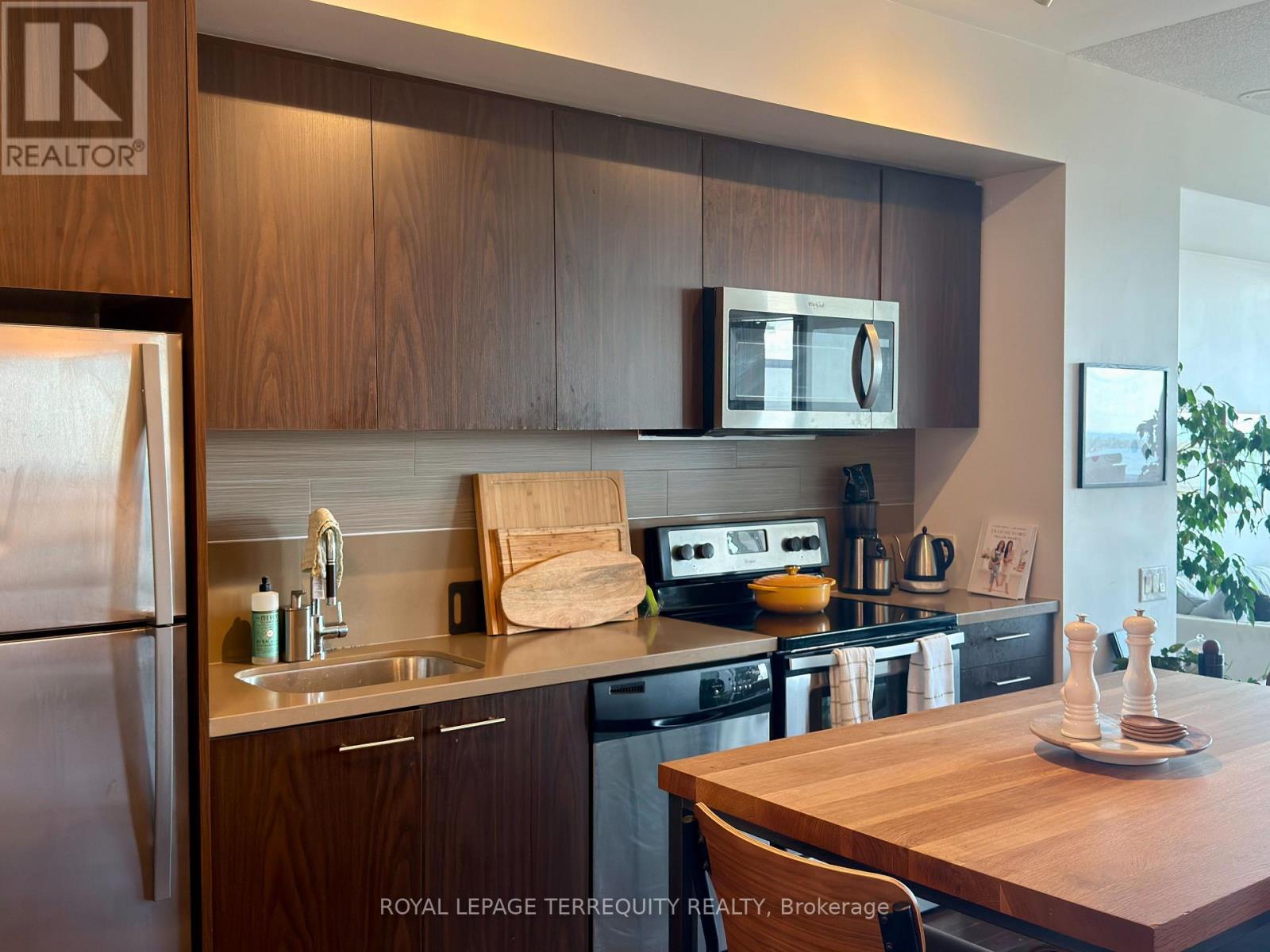 1809 - 390 Cherry Street, Toronto, Ontario  M5A 0E2 - Photo 4 - C13689110