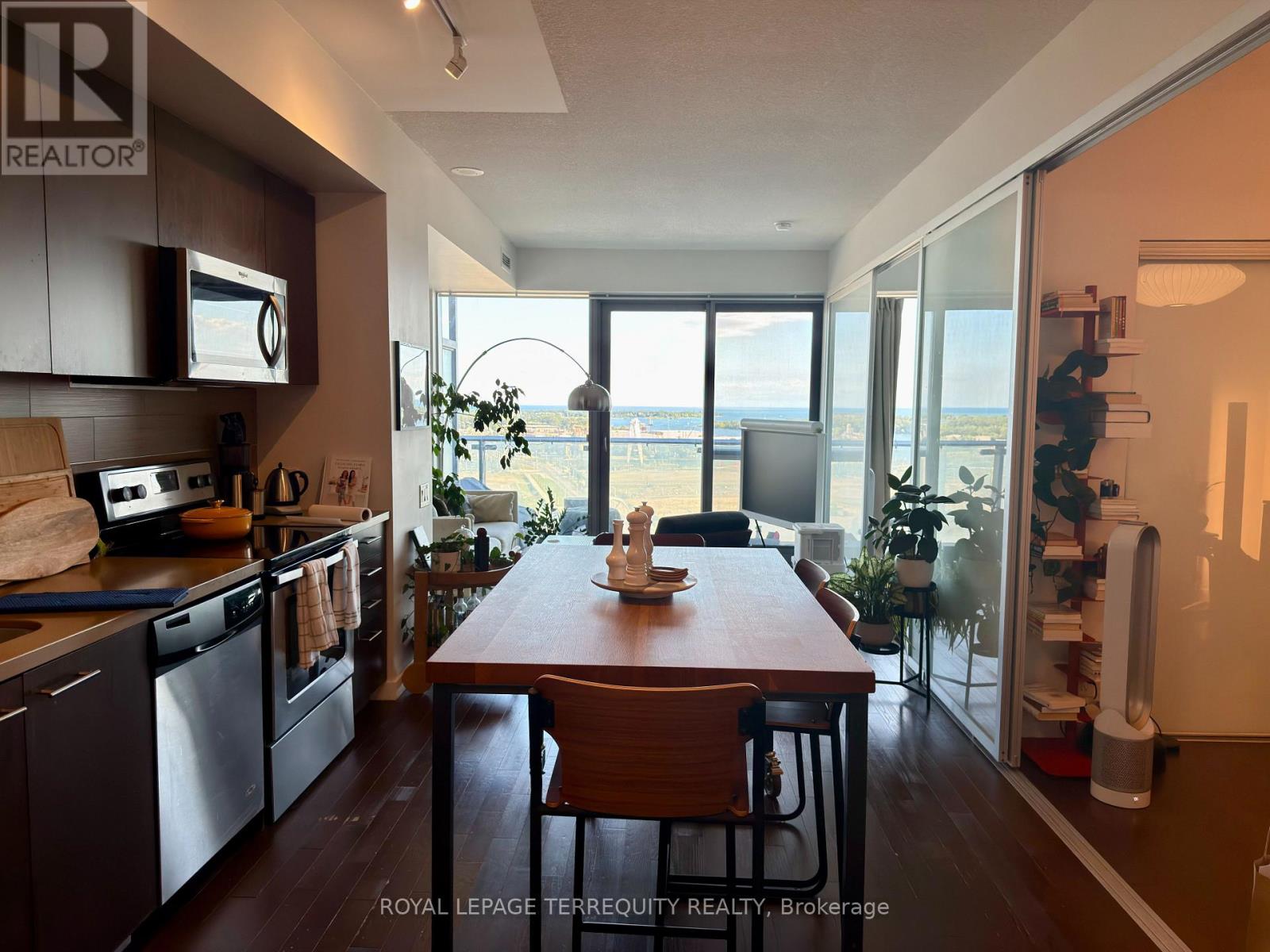 1809 - 390 Cherry Street, Toronto, Ontario  M5A 0E2 - Photo 6 - C13689110