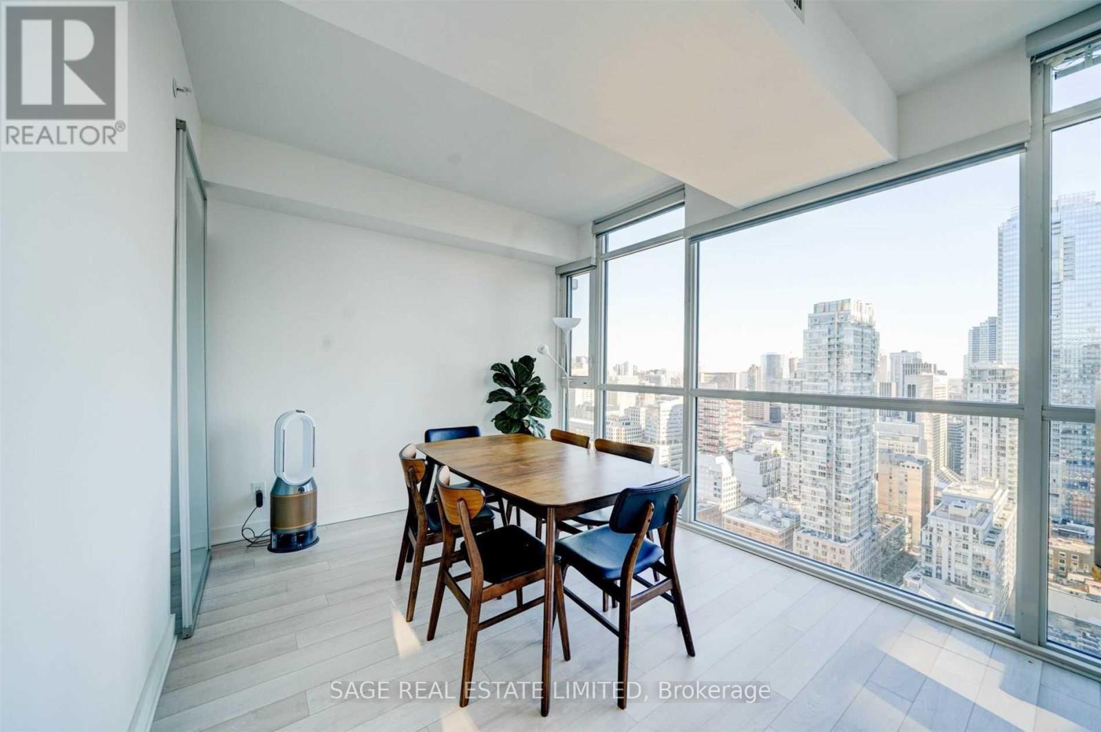 3310 - 290 Adelaide Street W, Toronto, Ontario  M5V 0P3 - Photo 11 - C13689130