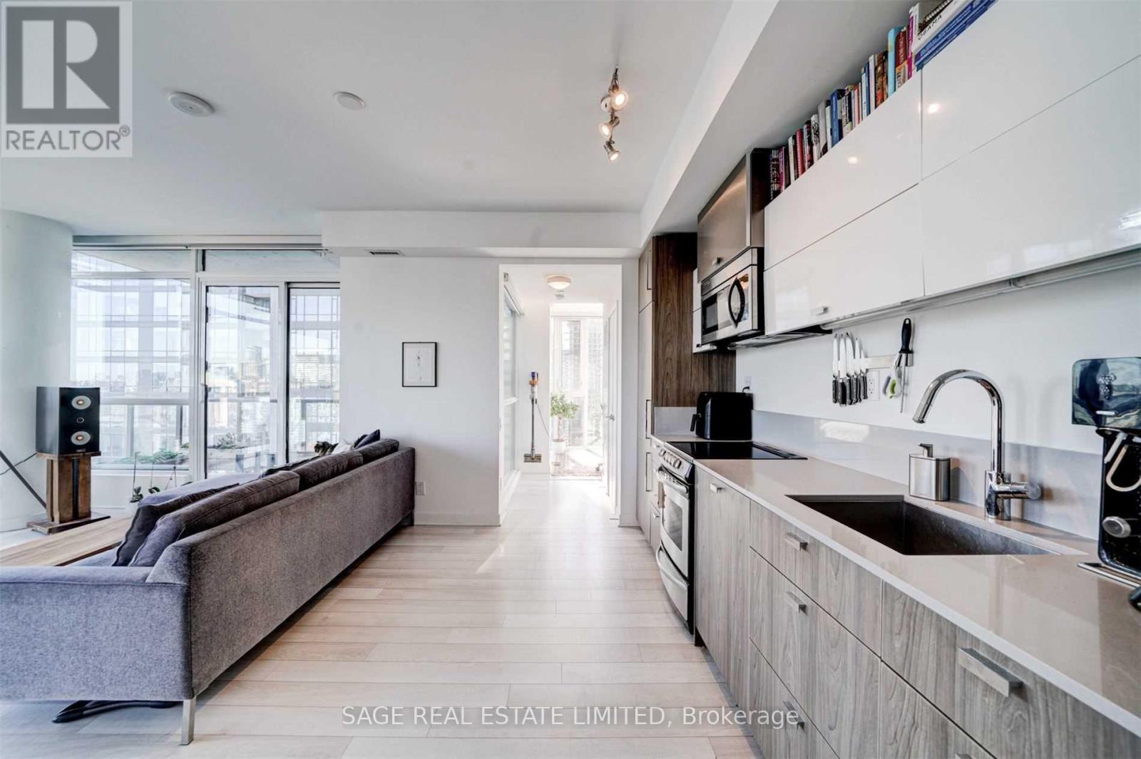 3310 - 290 Adelaide Street W, Toronto, Ontario  M5V 0P3 - Photo 6 - C13689130