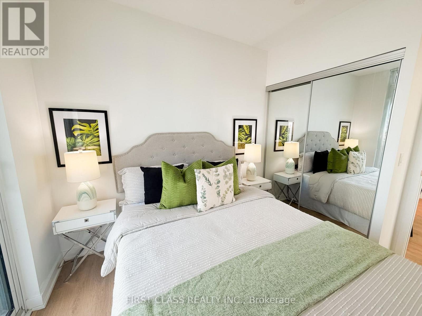 2805 - 501 Yonge Street, Toronto, Ontario  M4Y 0G8 - Photo 11 - C13689196