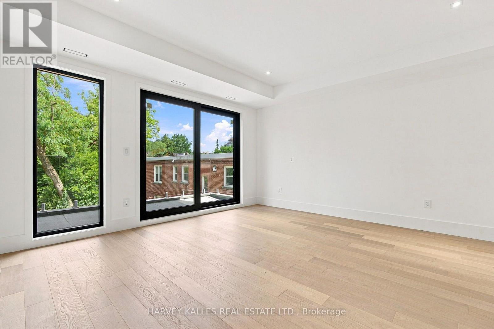 106 Heath Street W, Toronto, Ontario  M4V 1T6 - Photo 19 - C13689200