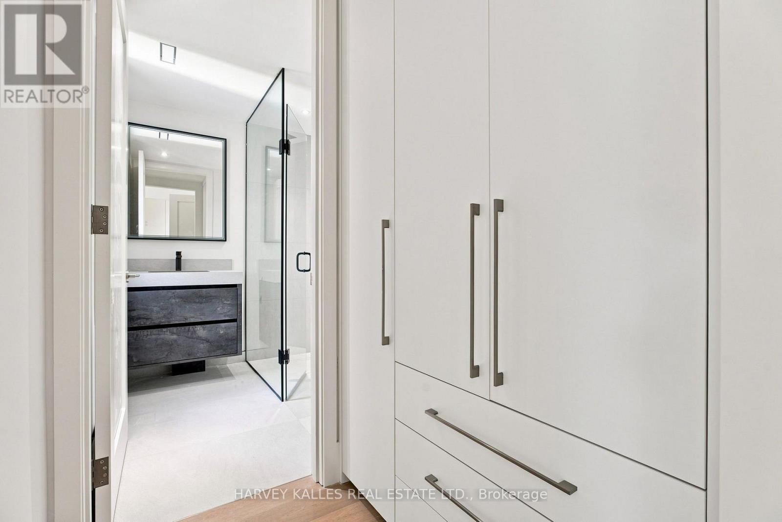 106 Heath Street W, Toronto, Ontario  M4V 1T6 - Photo 23 - C13689200