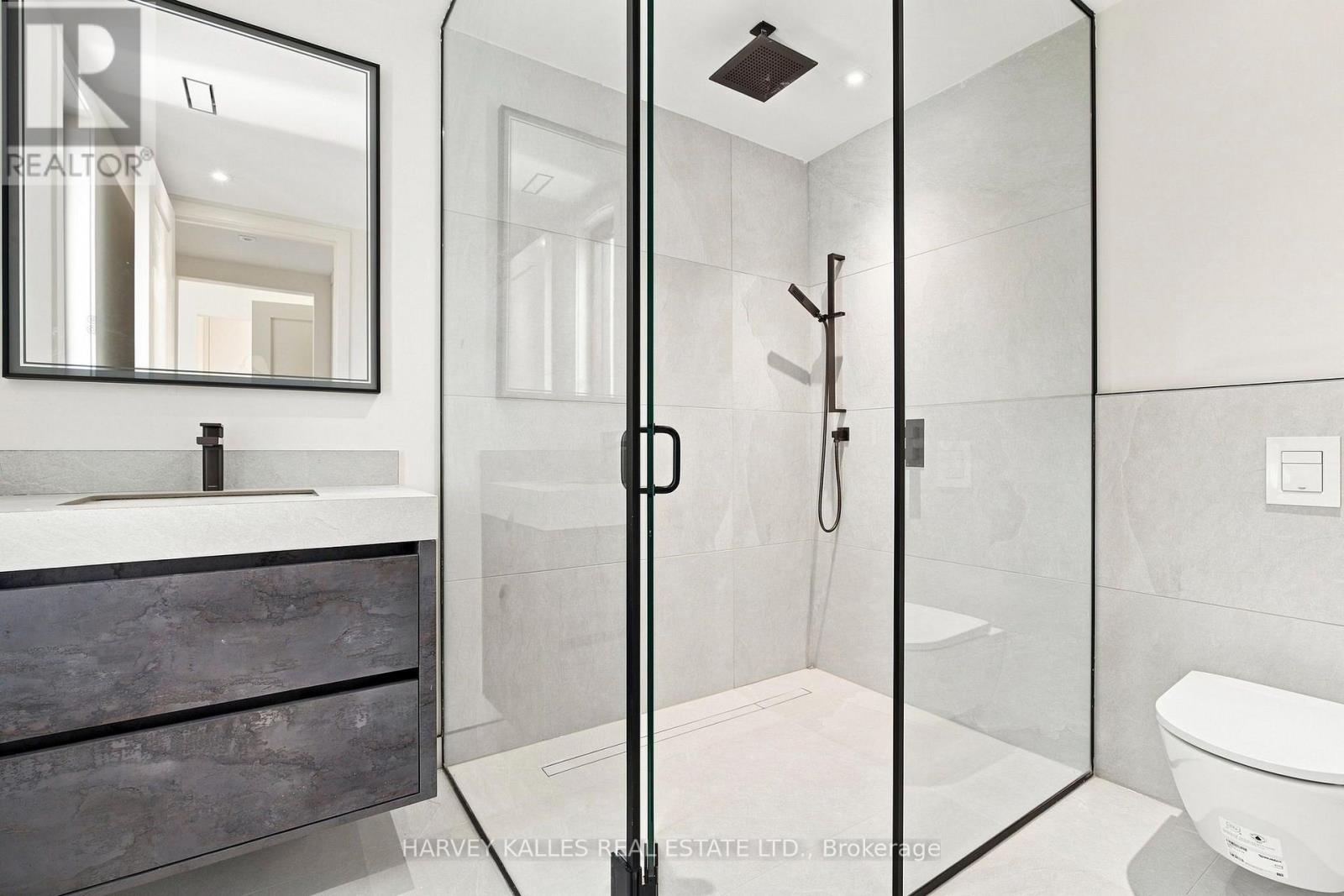 106 Heath Street W, Toronto, Ontario  M4V 1T6 - Photo 24 - C13689200
