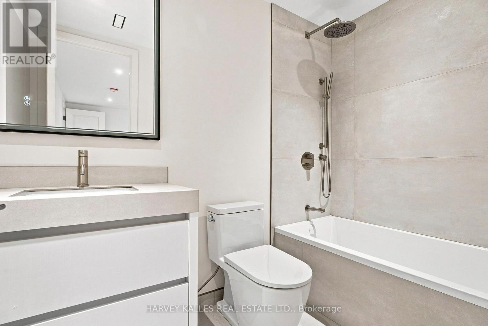 106 Heath Street W, Toronto, Ontario  M4V 1T6 - Photo 27 - C13689200