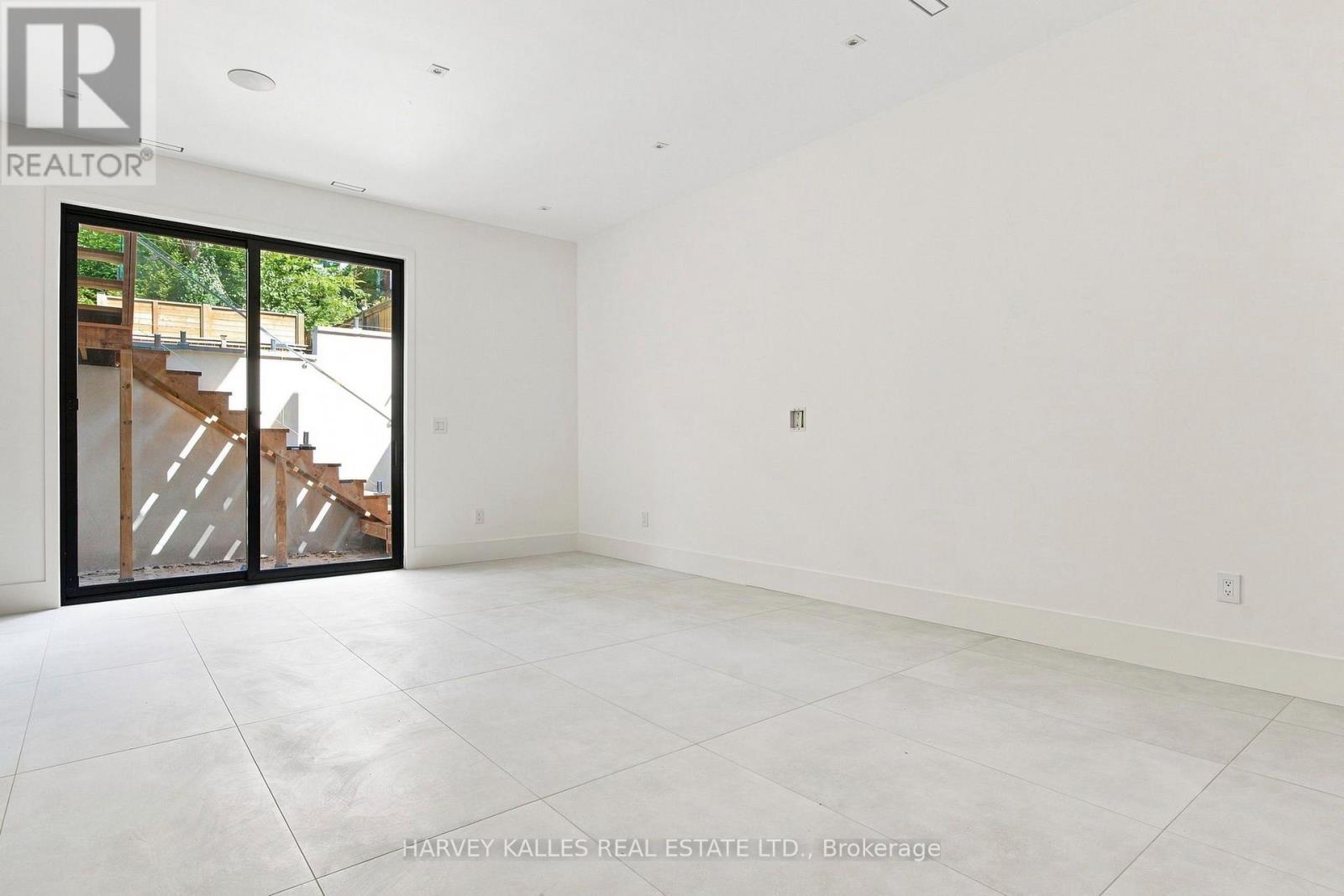 106 Heath Street W, Toronto, Ontario  M4V 1T6 - Photo 42 - C13689200