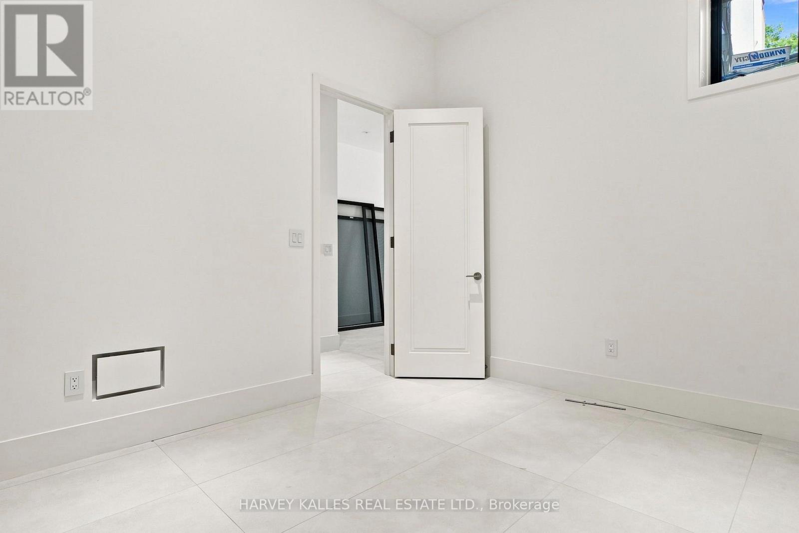 106 Heath Street W, Toronto, Ontario  M4V 1T6 - Photo 43 - C13689200