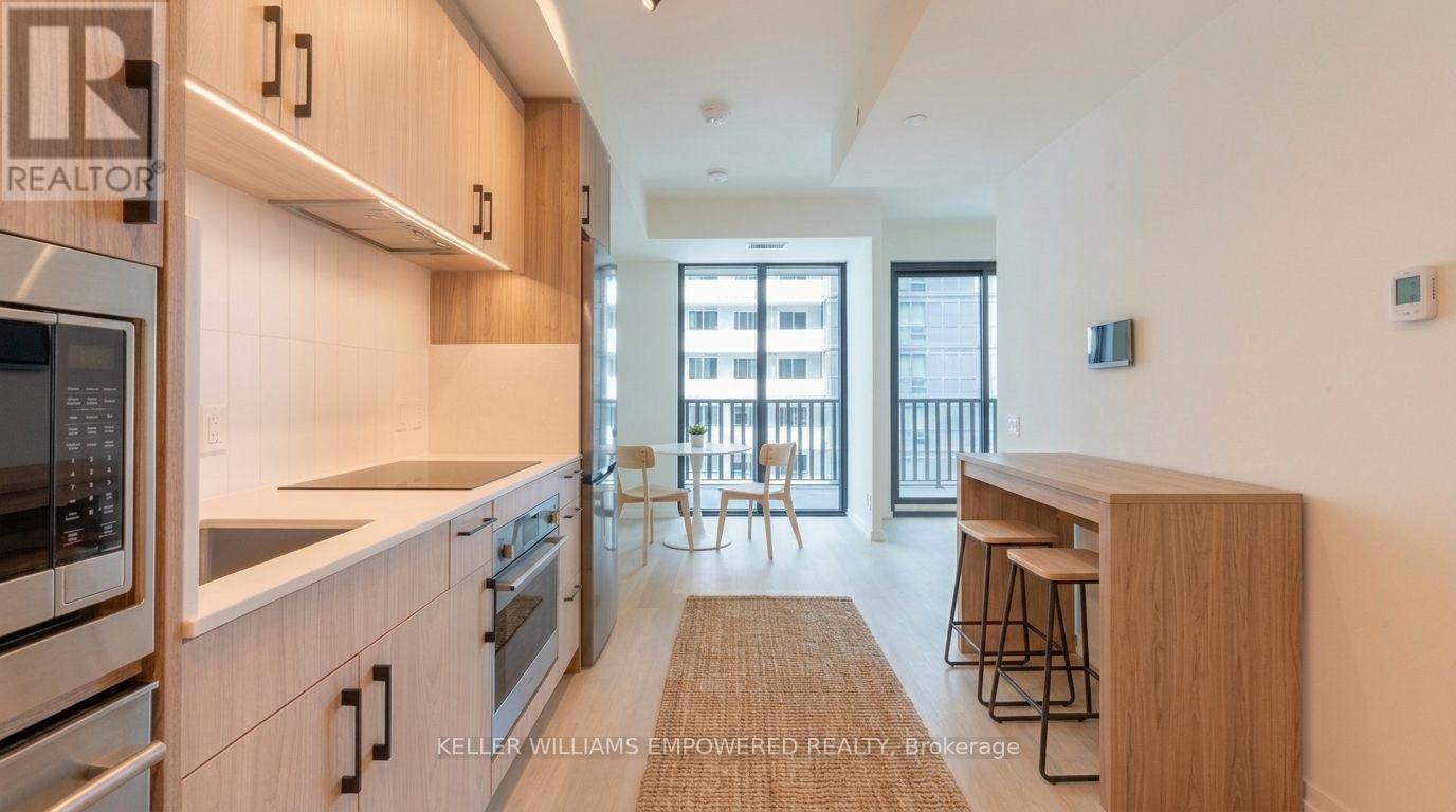 1210 - 109 Erskine Avenue, Toronto, Ontario  M4P 0G8 - Photo 3 - C13689212