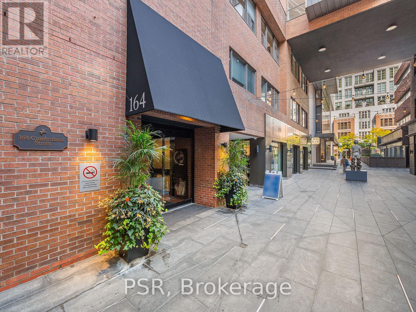 602 - 164 Cumberland Street, Toronto, Ontario  M5R 1A8 - Photo 1 - C13689258