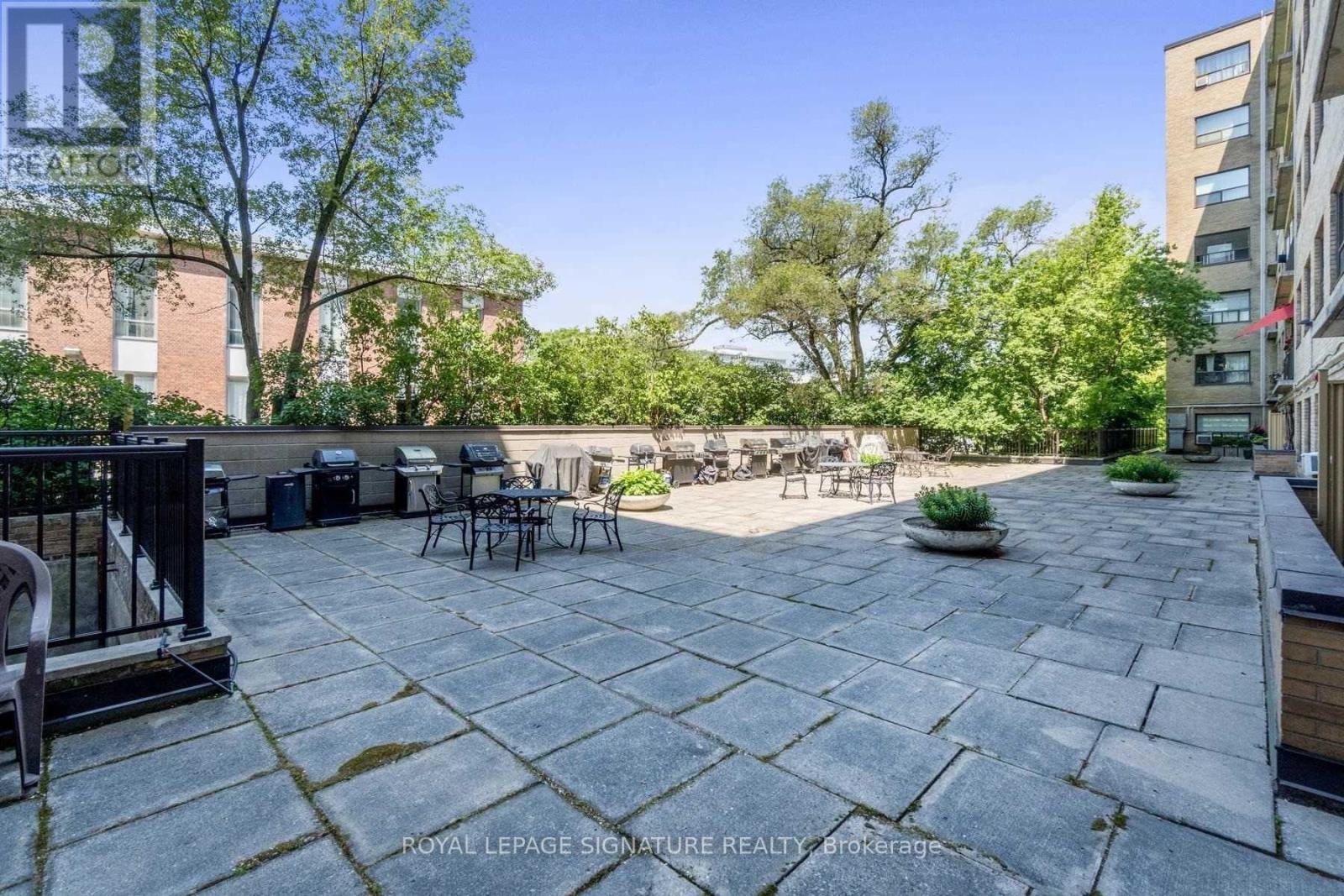 612 - 660 Eglinton Avenue W, Toronto, Ontario  M5N 1C3 - Photo 10 - C13689294