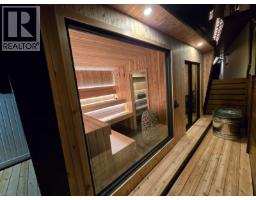 1907 Hemmerling Court, Kelowna, British Columbia  V1V 1X1 - Photo 11 - 10398014
