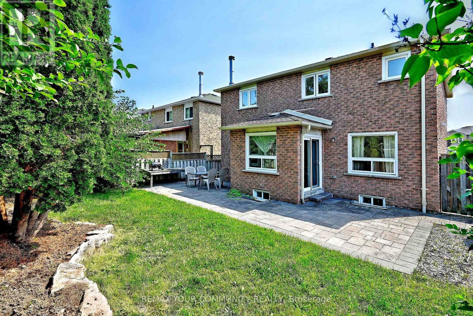 35 Dakin Drive, Ajax, Ontario  L1T 2R8 - Photo 47 - E13689138