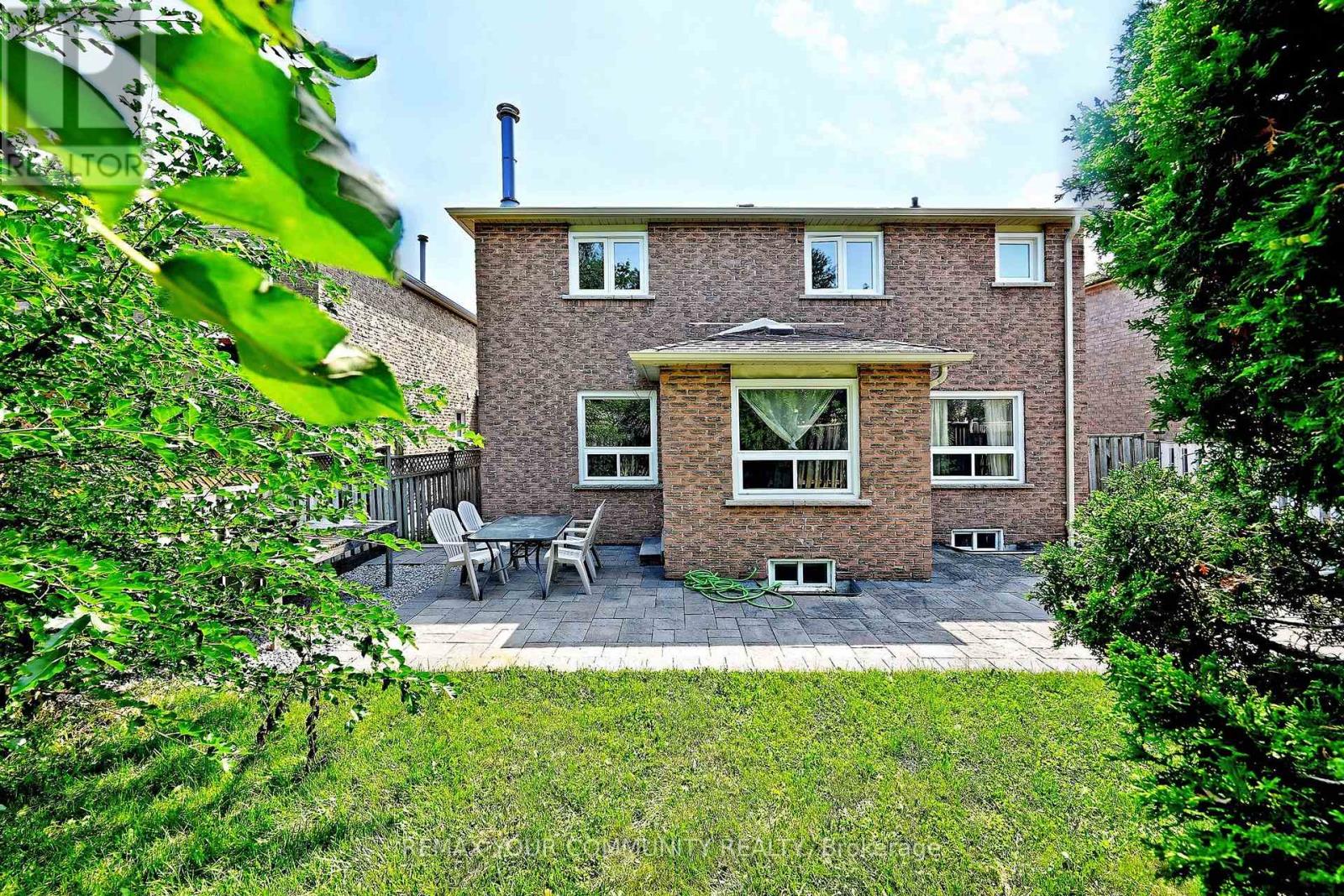 35 Dakin Drive, Ajax, Ontario  L1T 2R8 - Photo 48 - E13689138