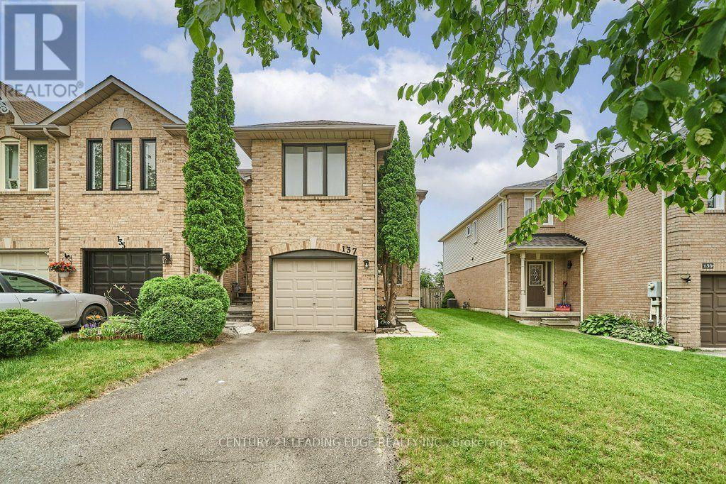 137 Timber Mill Avenue, Whitby, Ontario  L1R 2H3 - Photo 3 - E13689180