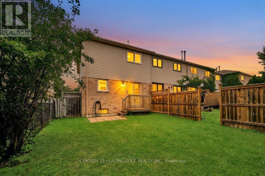 137 Timber Mill Avenue, Whitby, Ontario  L1R 2H3 - Photo 38 - E13689180