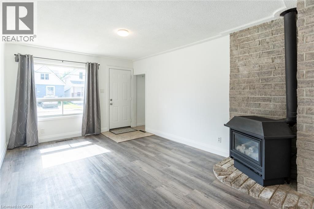 92 East 24th Street, Hamilton, Ontario  L8V 2Y1 - Photo 23 - 40843667
