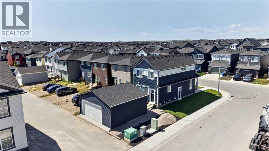 40 Amblefield View NW, Calgary, Alberta  T3P 2B9 - Photo 36 - A2333810