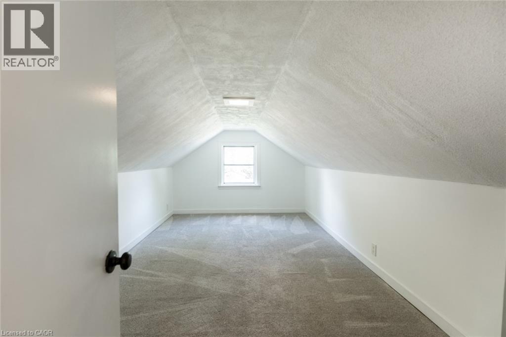 92 East 24th Street, Hamilton, Ontario  L8V 2Y1 - Photo 35 - 40843667