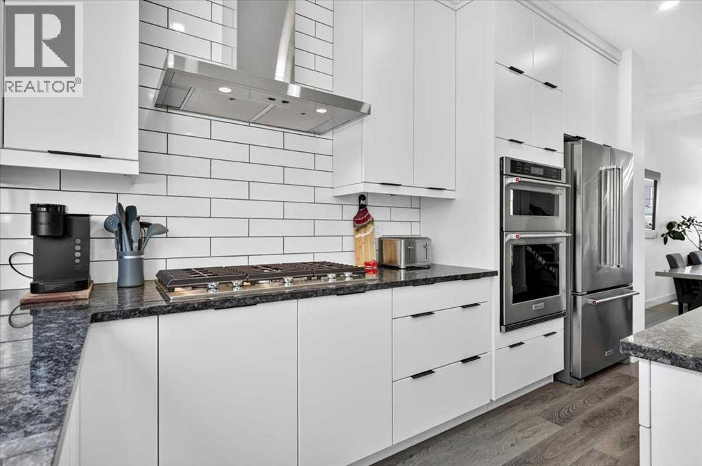 40 Amblefield View NW, Calgary, Alberta  T3P 2B9 - Photo 6 - A2333810