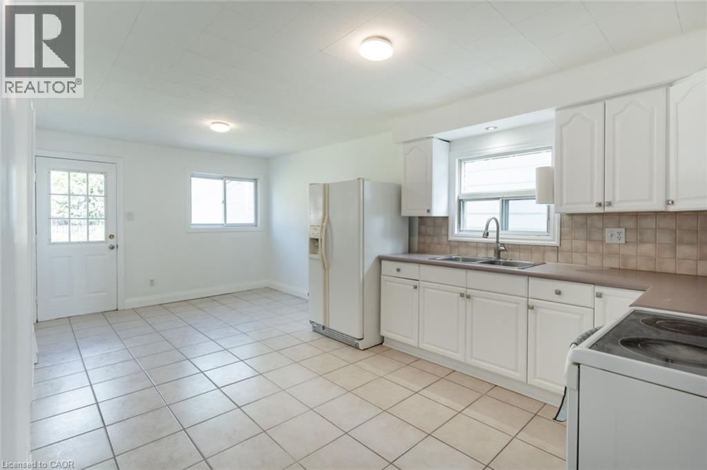 92 East 24th Street, Hamilton, Ontario  L8V 2Y1 - Photo 33 - 40843667