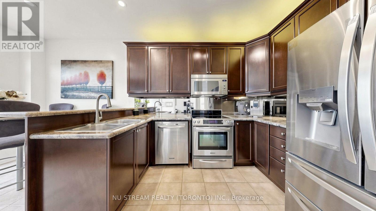 16 Radmore Place, Markham, Ontario  L6B 0G7 - Photo 19 - N13689272