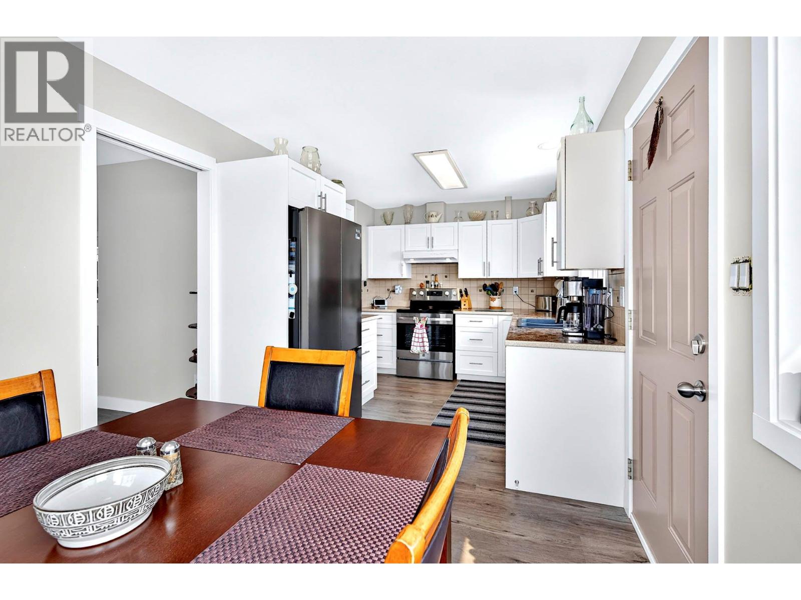 1836 Norview Place, Kamloops, British Columbia  V2B 8L8 - Photo 11 - 10396929