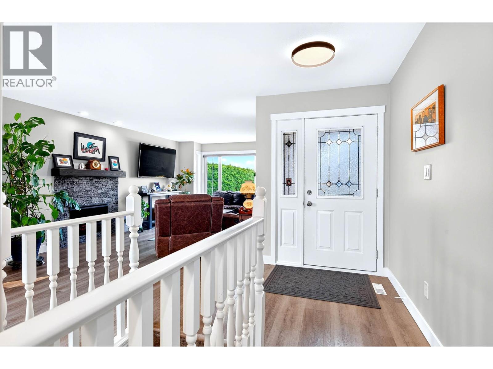 1836 Norview Place, Kamloops, British Columbia  V2B 8L8 - Photo 3 - 10396929
