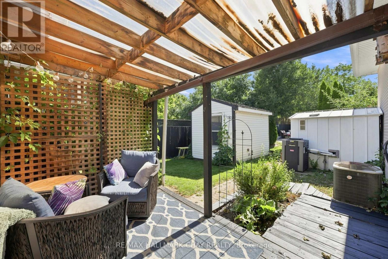 30 Harding Avenue, Barrie, Ontario  L4M 3K2 - Photo 20 - S13689198