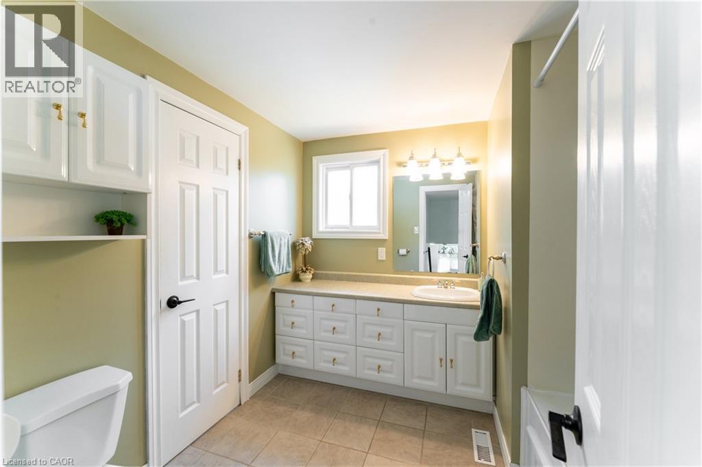 1319 Sherwood Court, Burlington, Ontario  L7M 1C8 - Photo 25 - 40856541